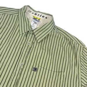 The North Face L/G Green Stripe Short Sleeve Button Up Shirt Men's A5 Series